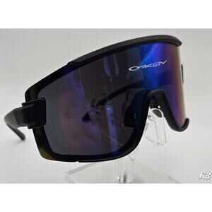 Oakley Shield Sport Sunglasses Black Frame Blue Iridium Lens Model 3044